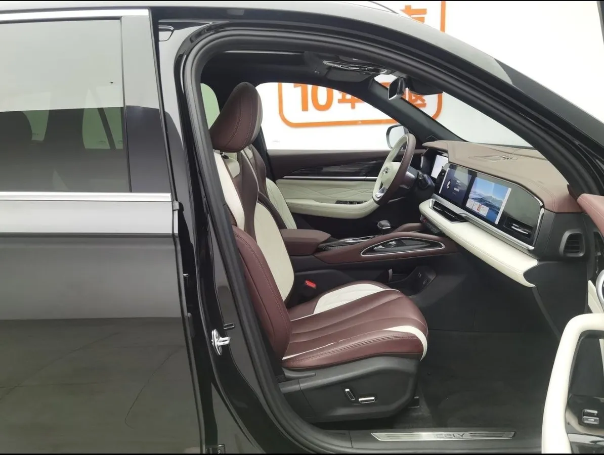 GEELY MONJARO 2022