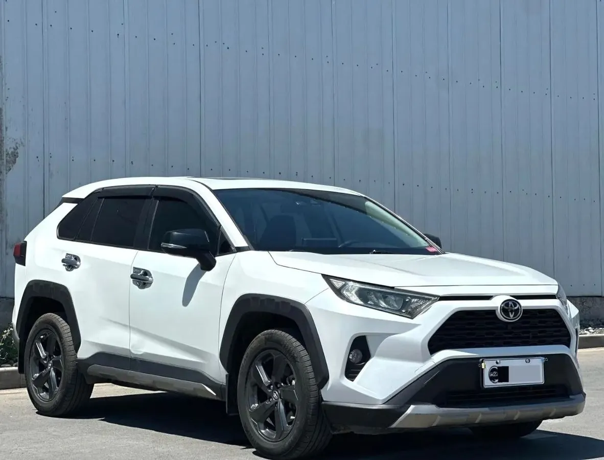 TOYOTA RAV4 2022