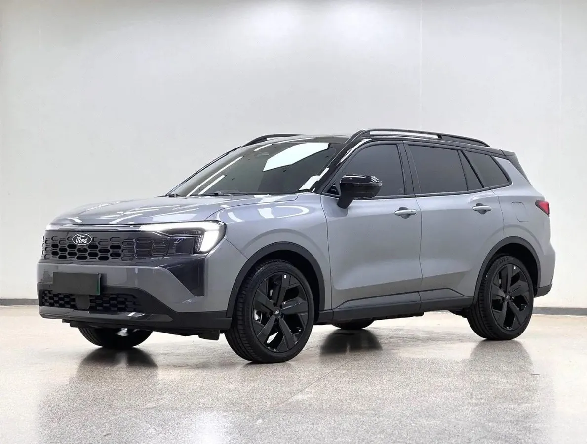 FORD EQUATOR SPORT 2025