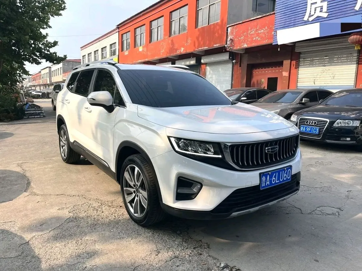 GEELY OKAVANGO LUXURY 2022