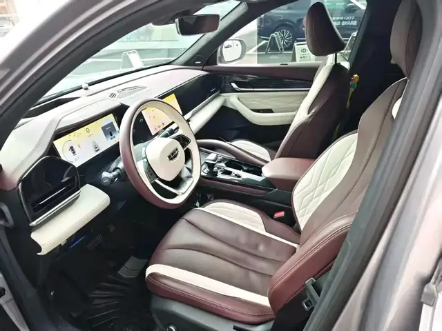 GEELY MONJARO 2022