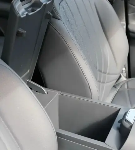 GEELY GALAXY STARSHIP 2025