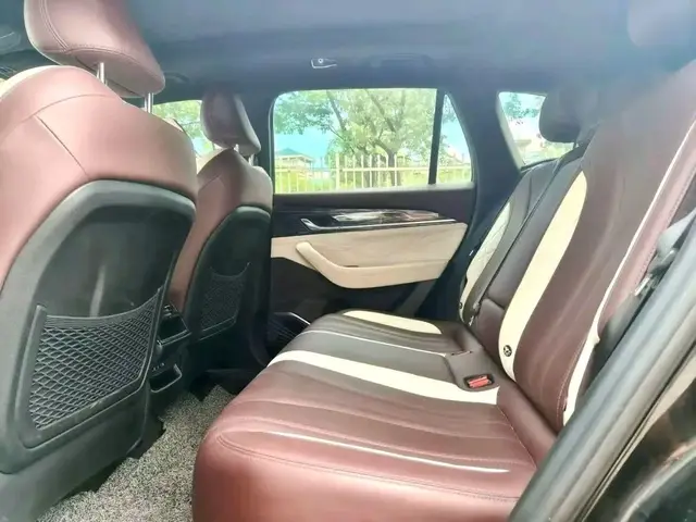 GEELY MONJARO PREMIUM 2023