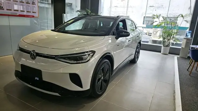 VOLKSWAGEN ID 2023