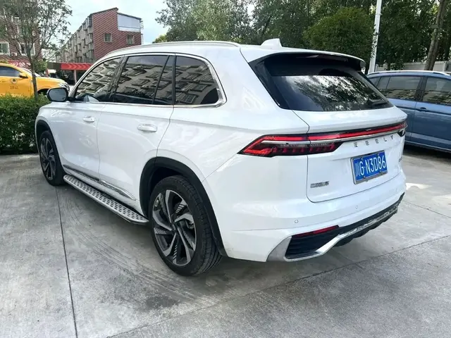 GEELY MONJARO 2022