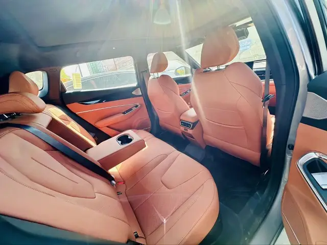 GEELY BOYUE 2025