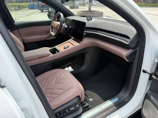 NIO EC6 2025