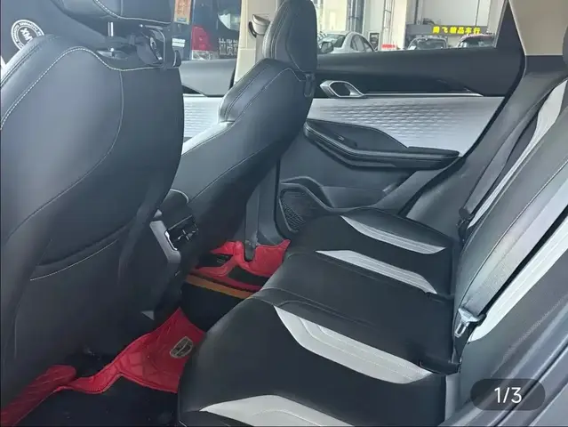 GEELY COOLRAY 2023