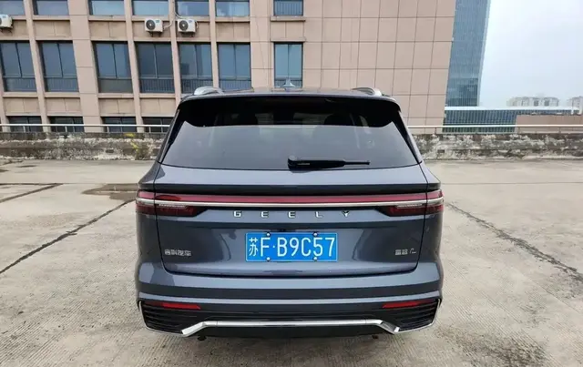 GEELY MONJARO 2023