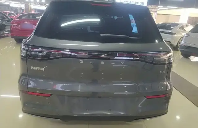 GEELY GALAXY E5 2025
