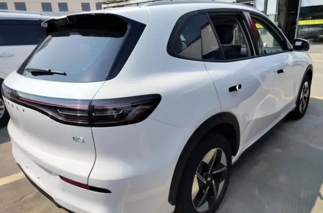 GEELY GALAXY E5 2025