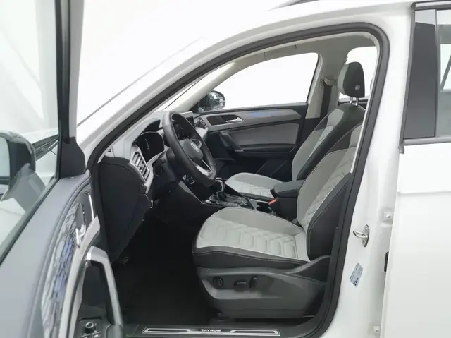 VOLKSWAGEN TAYRON 2023
