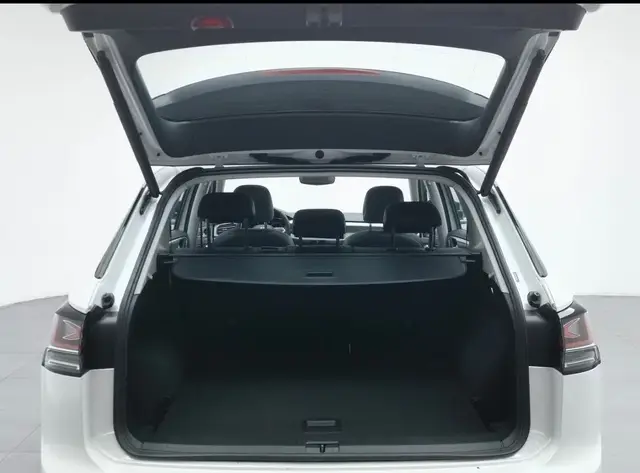 VOLKSWAGEN TAYRON 2023