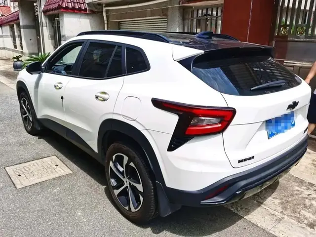 CHEVROLET TRAX 2023