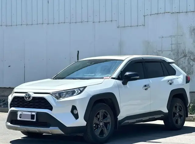 TOYOTA RAV4 2022