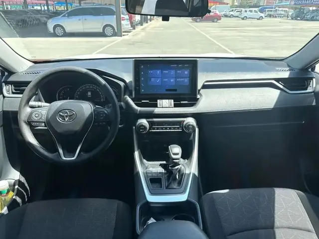 TOYOTA RAV4 2022