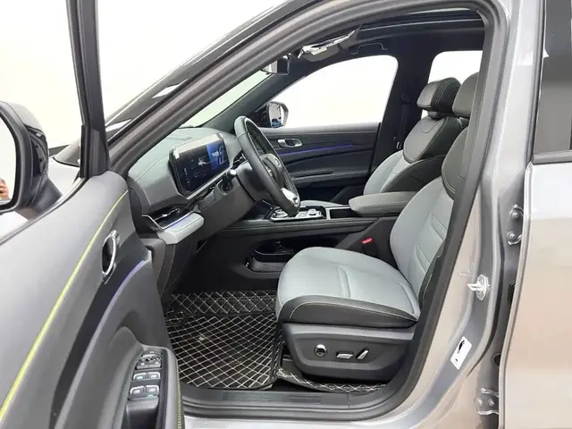 FORD EQUATOR SPORT 2025