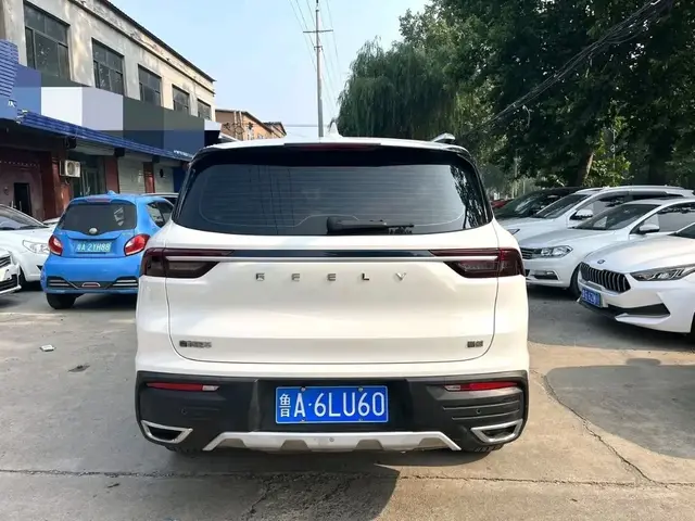 GEELY OKAVANGO LUXURY 2022