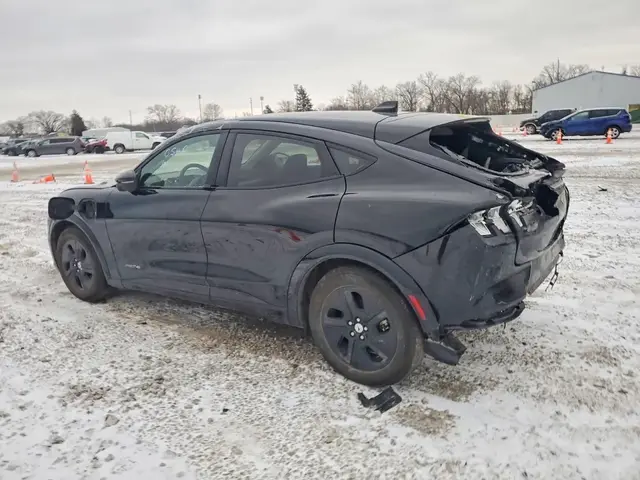 FORD MUSTANG MACH-E 2024