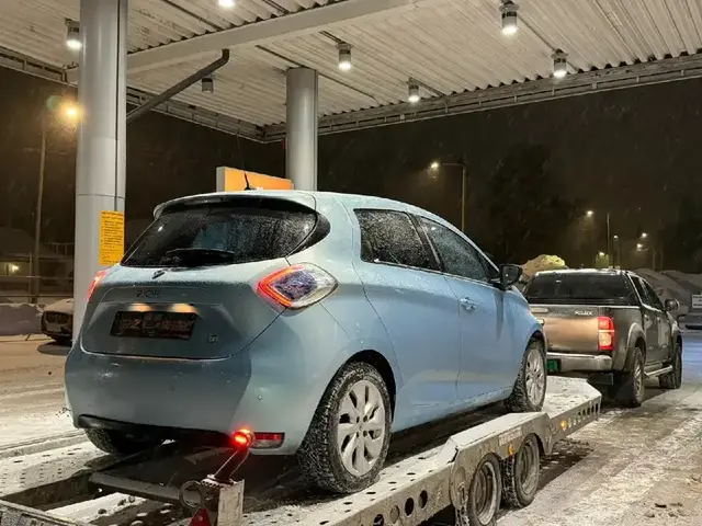 RENAULT ZOE INTANSE 2015