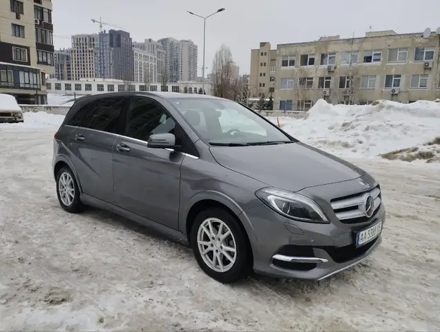 MERCEDES-BENZ B-KLASSE B250E RANGE PLUS 2015
