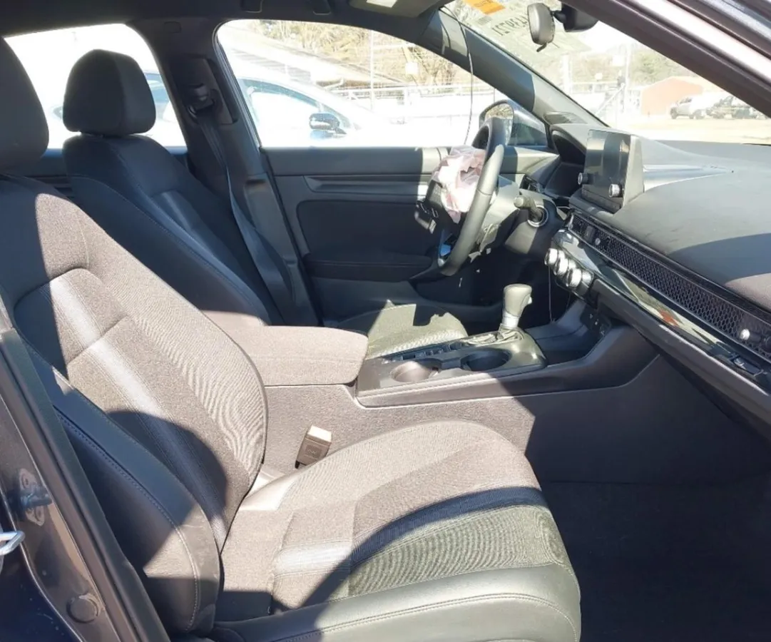 HONDA CIVIC SEDAN SPORT 2025