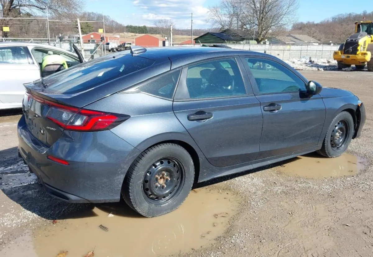 HONDA CIVIC SEDAN SPORT 2025