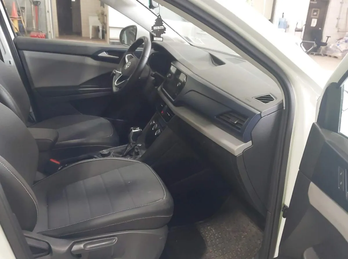 VOLKSWAGEN TAOS 2022