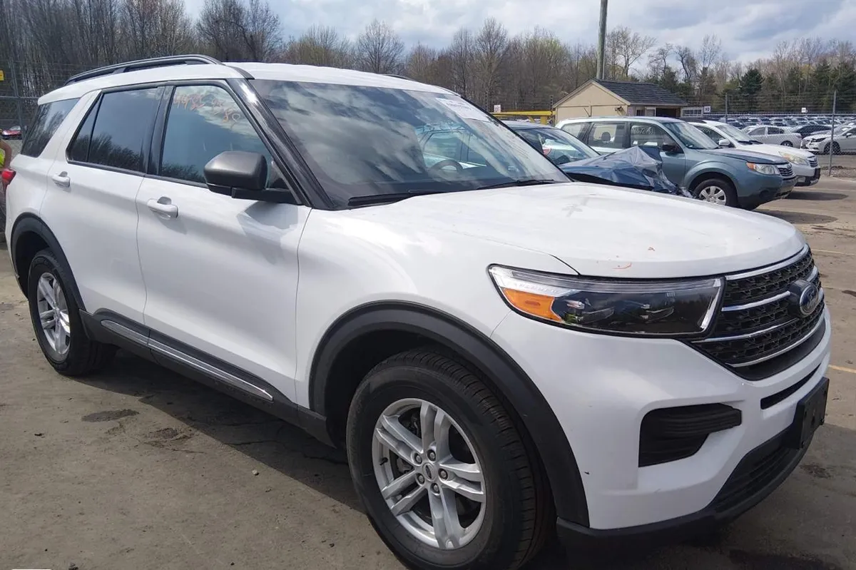 FORD EXPLORER 2023