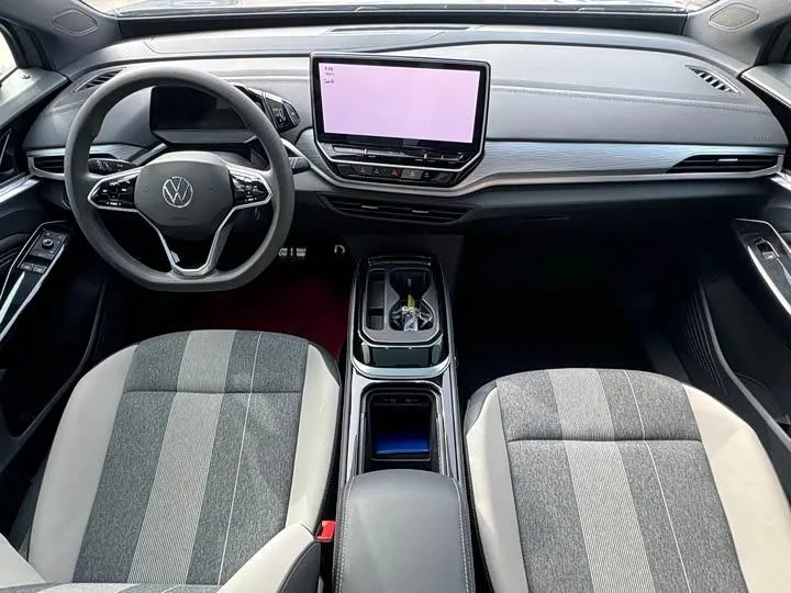 VOLKSWAGEN ID 2024