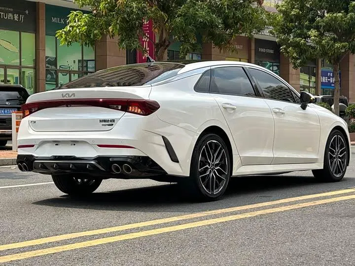 KIA K5 2021
