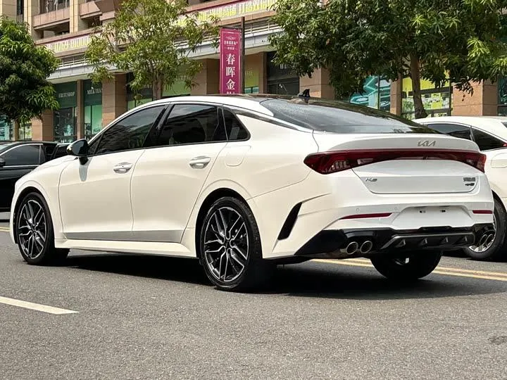 KIA K5 2021
