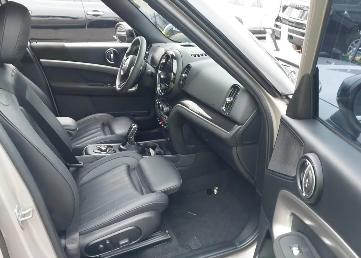 MINI COUNTRYMAN COOPER S 2024