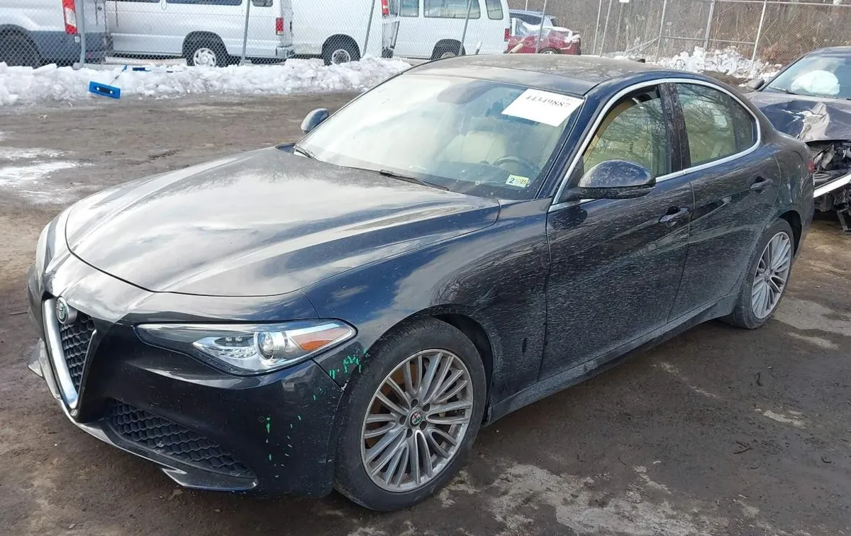 ALFA ROMEO GIULIA TI RWD 2017
