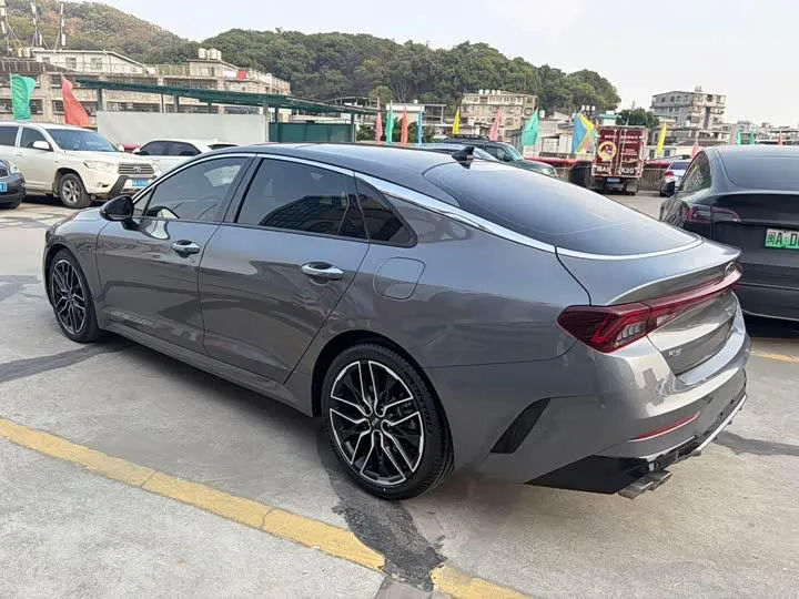 KIA K5 PREMIUM 2020