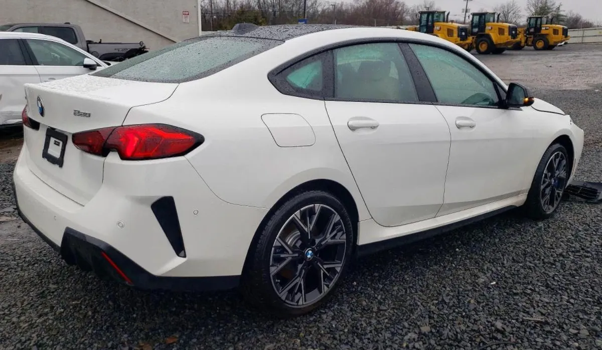 BMW 228XI 2026
