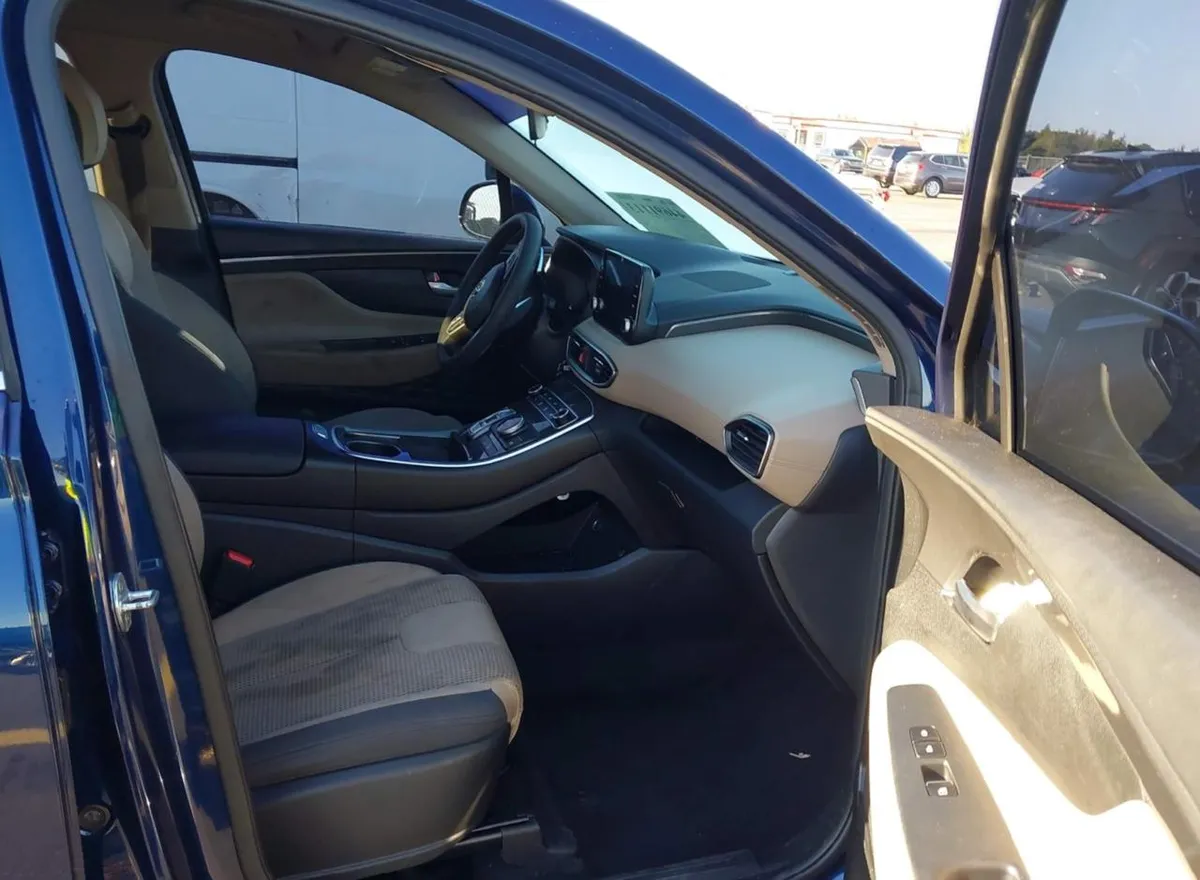 HYUNDAI SANTA FE SEL 2022