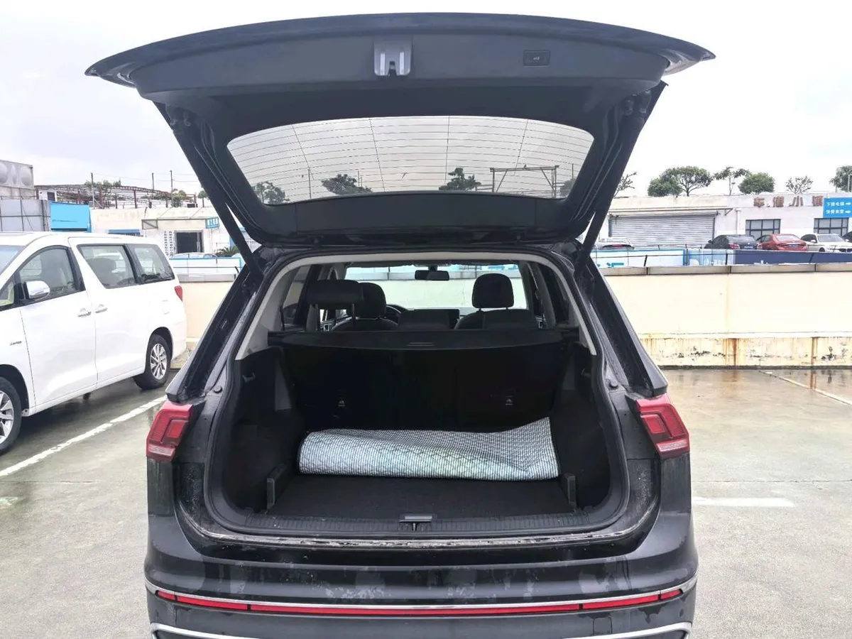 VOLKSWAGEN TIGUAN L МУЛЬТИРУЛЬ 2023