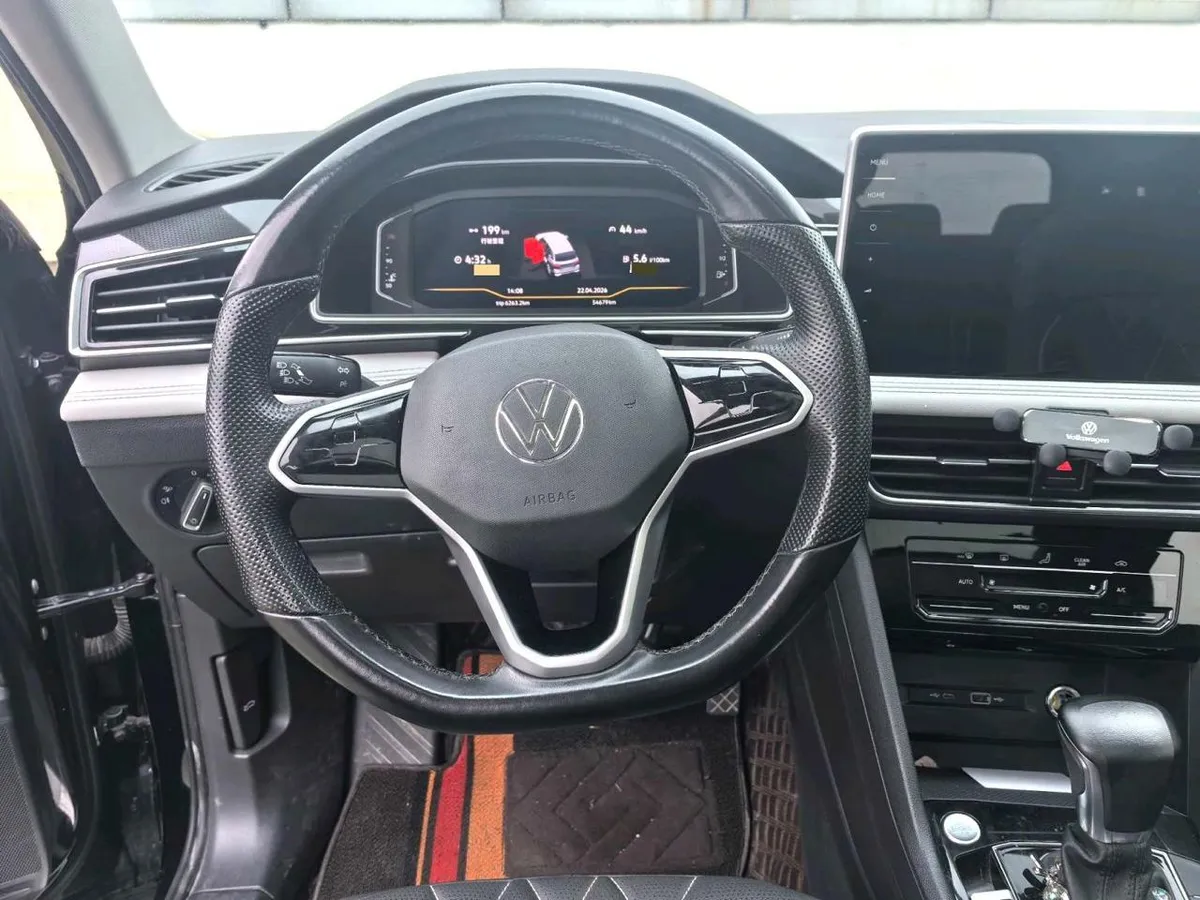 VOLKSWAGEN TIGUAN L МУЛЬТИРУЛЬ 2023