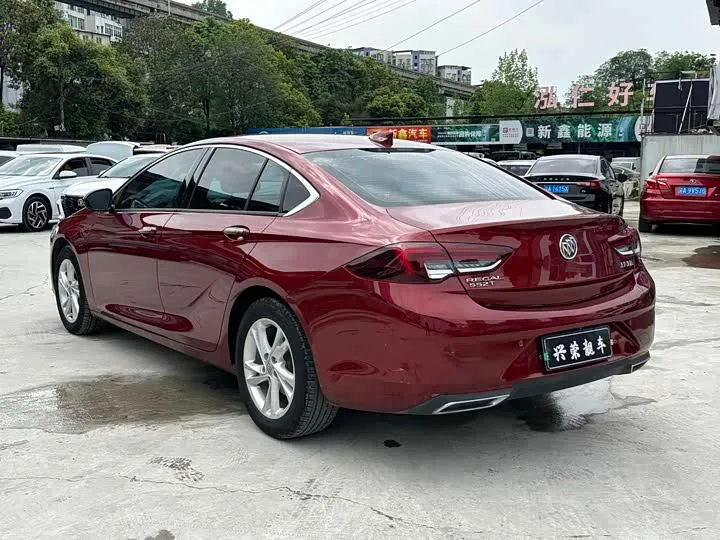 BUICK REGAL ELITE 2021