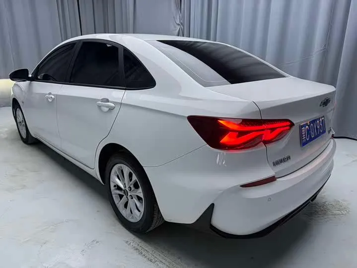 CHEVROLET CRUZE 2023