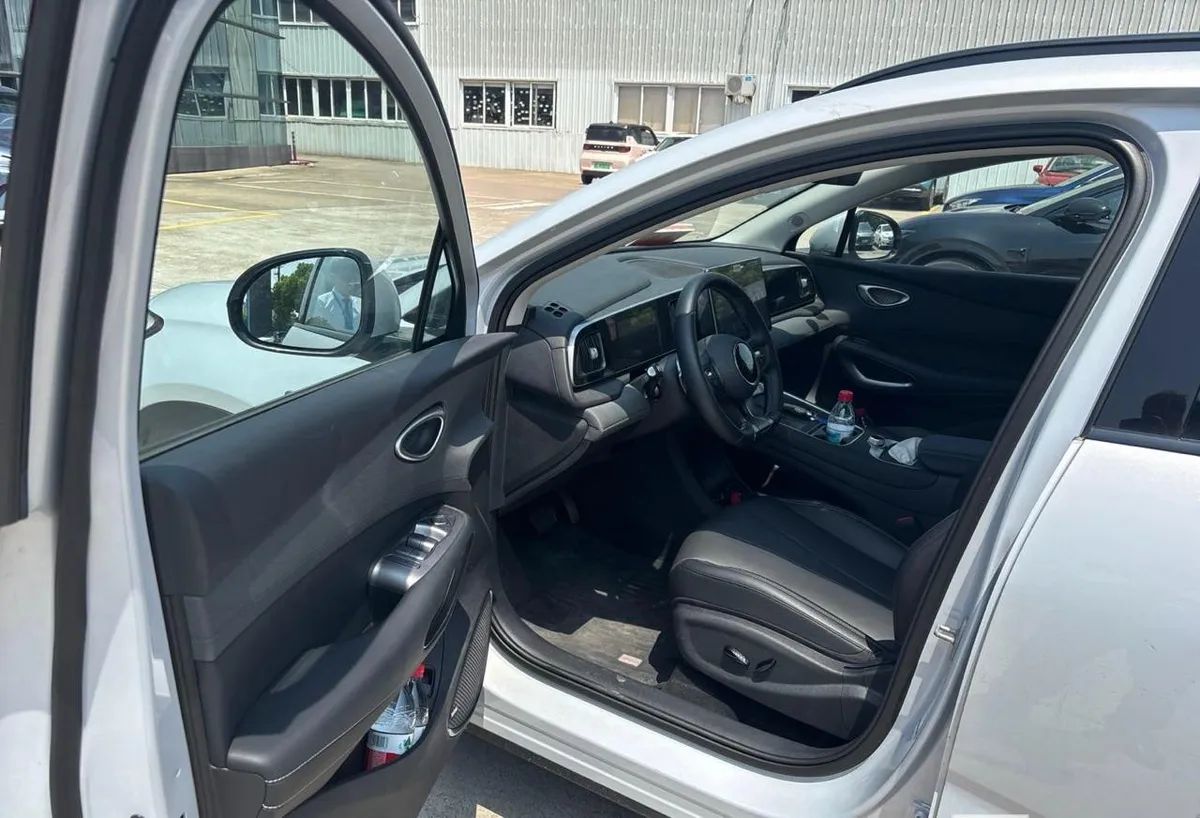 BYD SEALION 05 EV 2025
