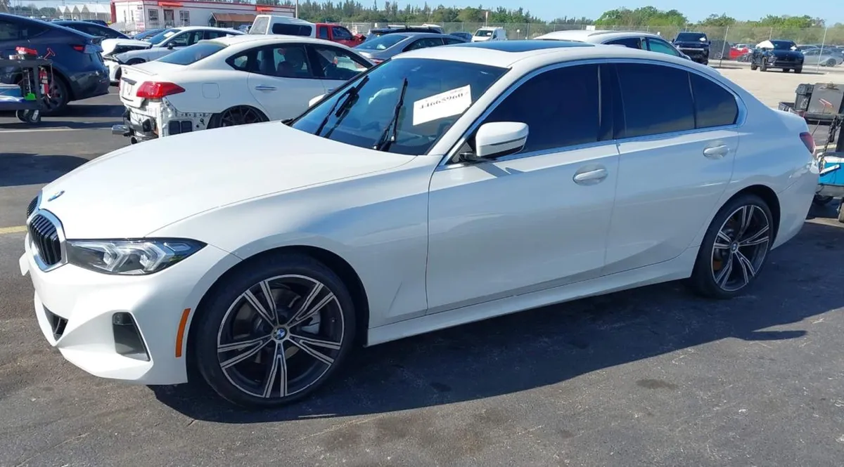 BMW 330I 2024