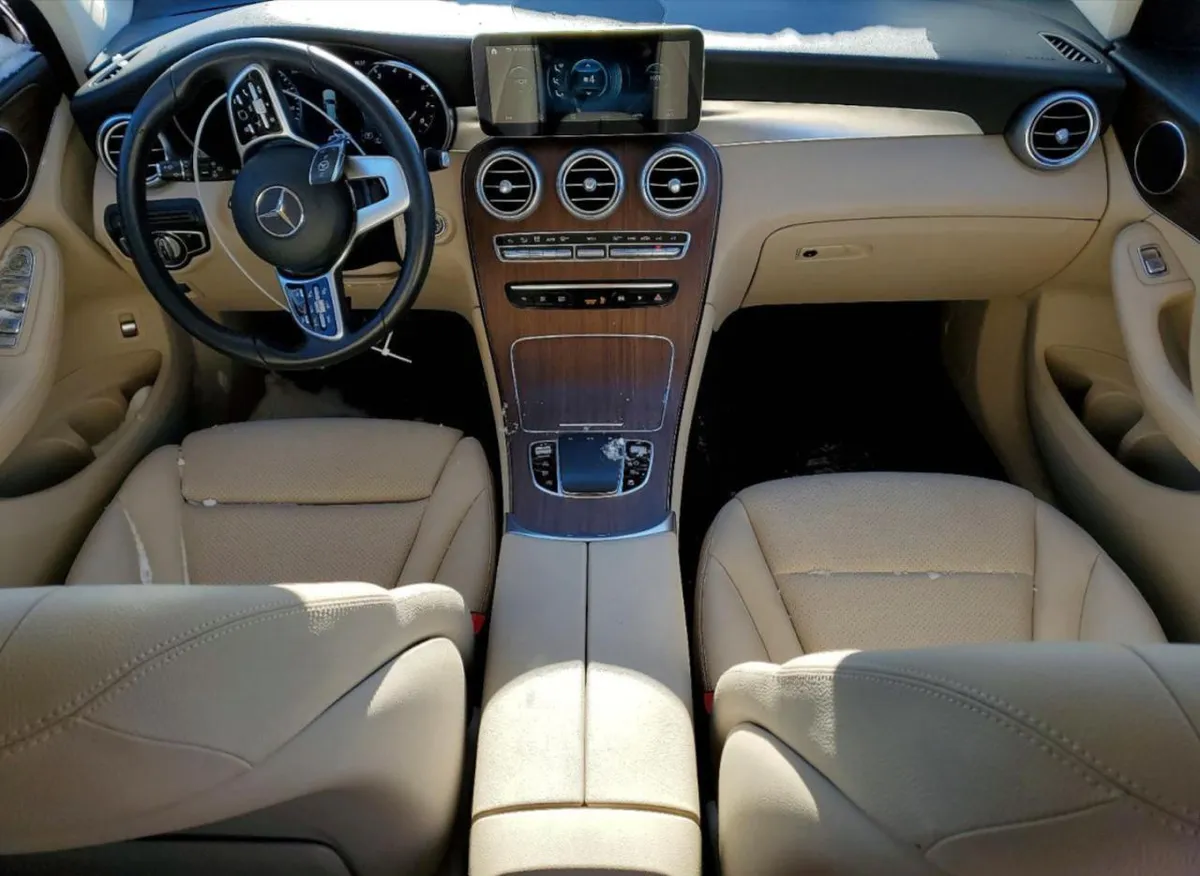 MERCEDES-BENZ GLC-CLASS 2022
