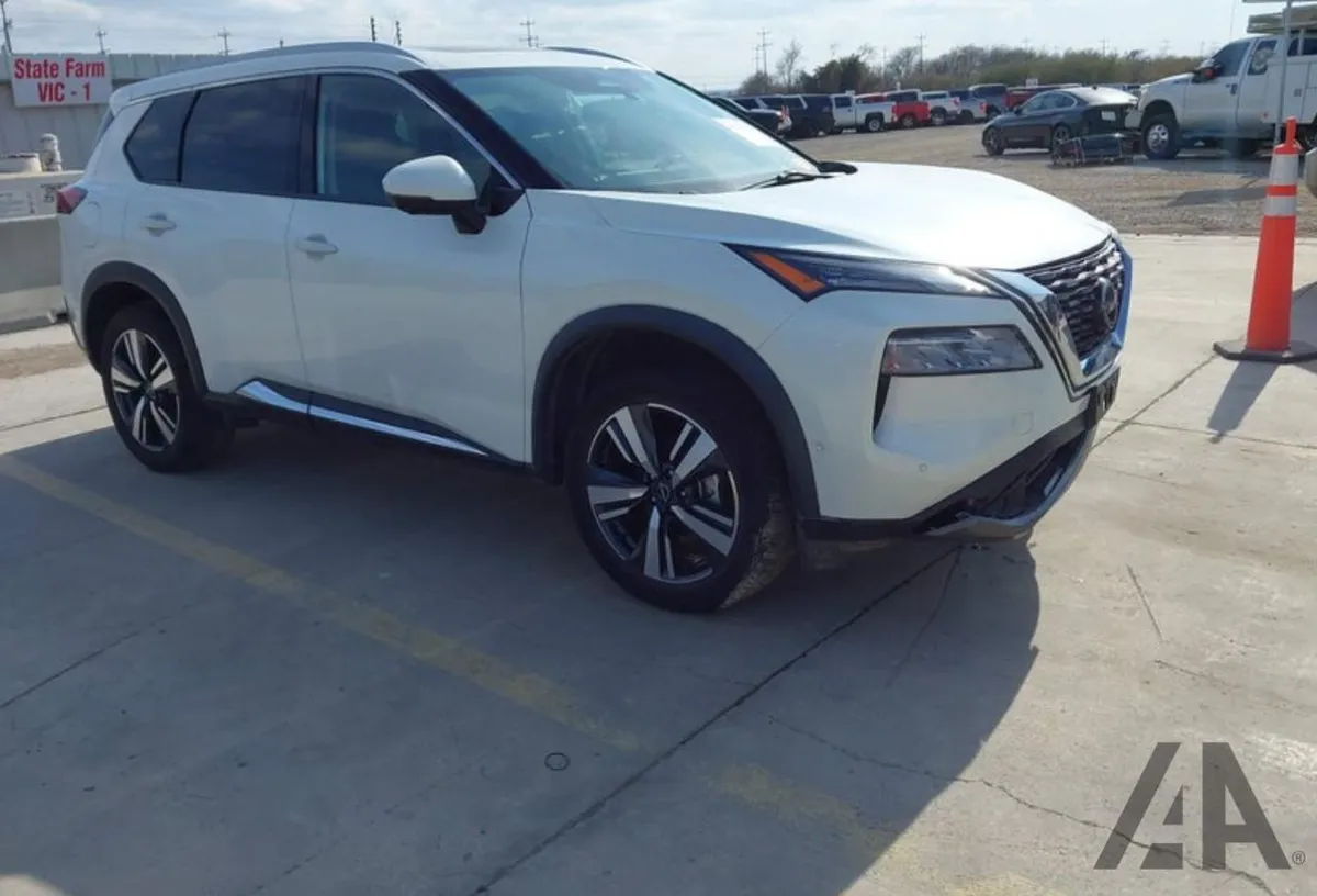 NISSAN ROGUE SL FWD 2023