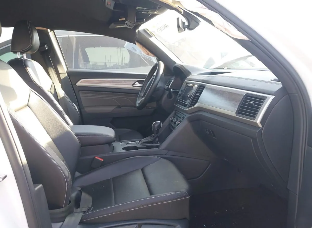 VOLKSWAGEN ATLAS SE 2022