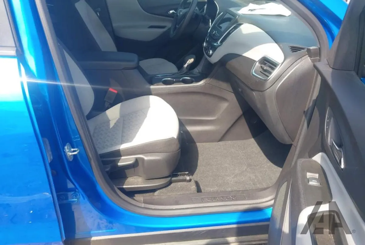 CHEVROLET EQUINOX FWD LS 2024