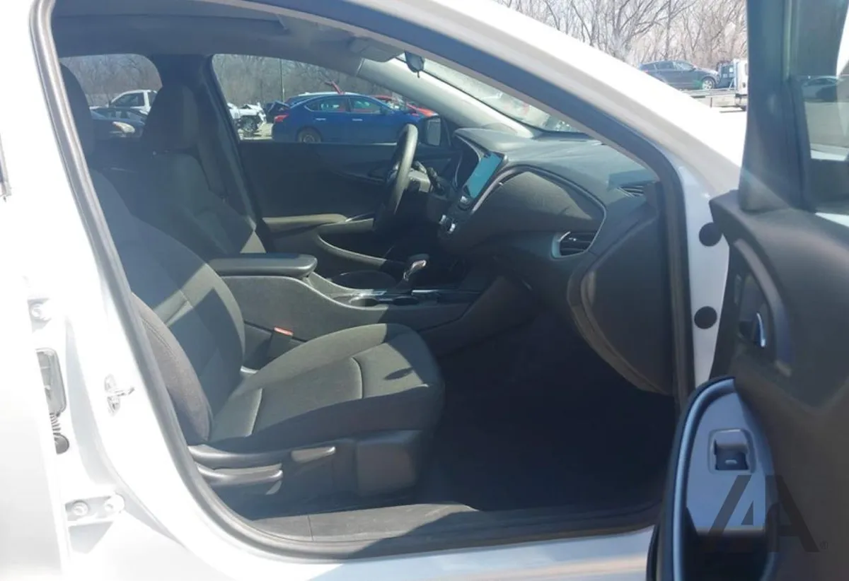 CHEVROLET MALIBU FWD 1LT 2023