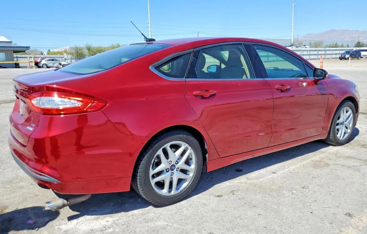 FORD FUSION SE 2016