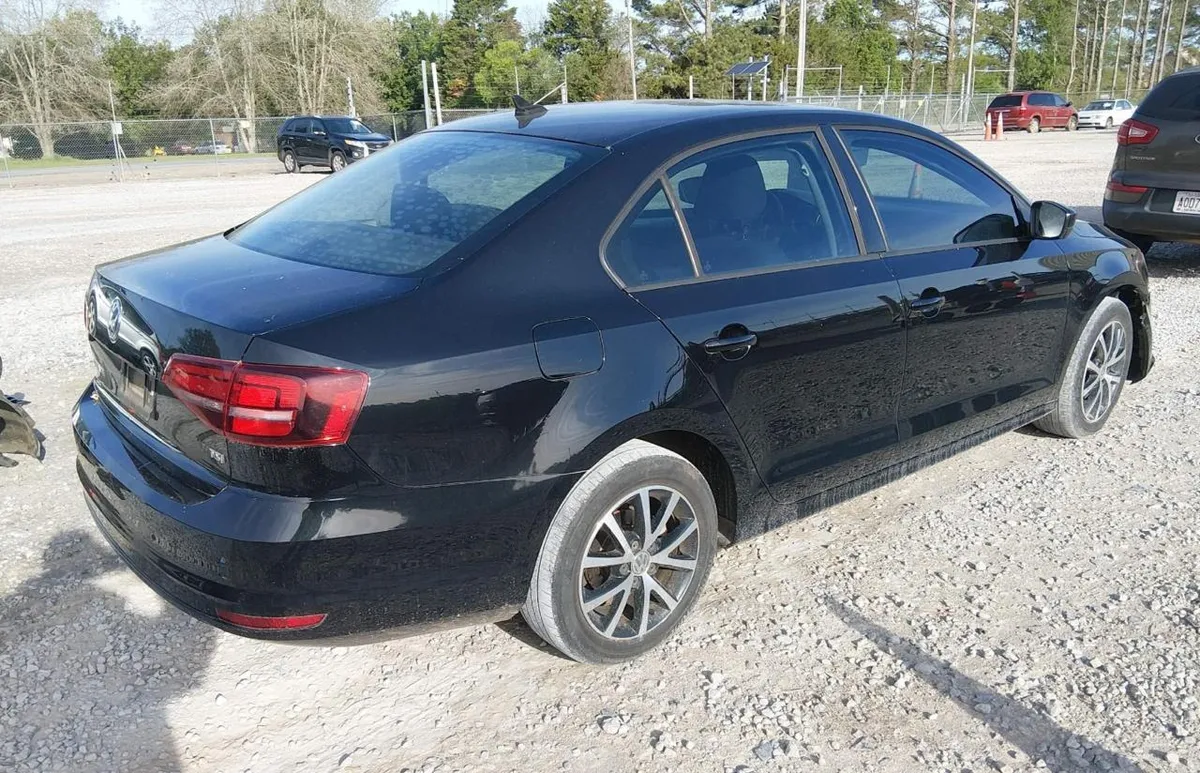 VOLKSWAGEN JETTA 1.4T SE 2016